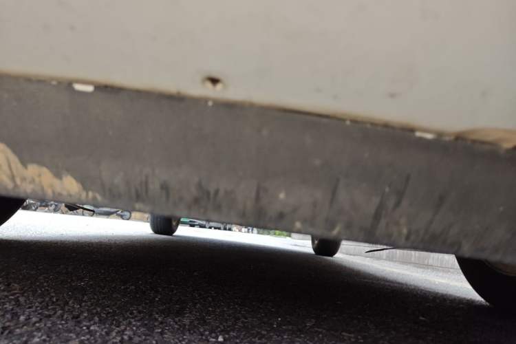 Used Chevrolet Aveo Sonic 2011 Hatchback 1.4L Automatic SE Chassis Front