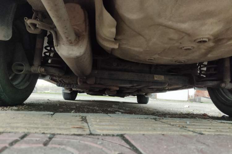 Used Chevrolet Aveo Sonic 2011 Sedan 1.4L MT SL Chassis Rear