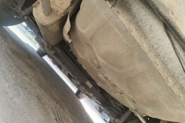 Used Chevrolet Aveo Sonic 2011 Sedan 1.4L MT SL Chassis Rear