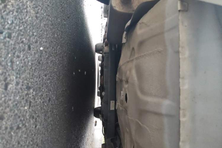 Used Chevrolet Aveo Sonic 2011 Sedan 1.4L MT SL Chassis Rear