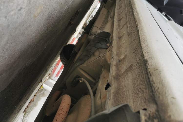 Used Chevrolet Aveo Sonic 2011 Sedan 1.4L MT SL Chassis Rear Left