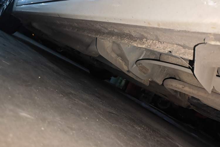 Used Chevrolet Aveo Sonic 2011 Sedan 1.4L MT SL Chassis Rear Left
