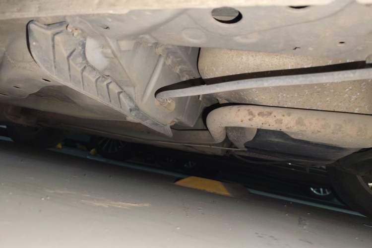 Used Chevrolet Aveo Sonic 2011 Sedan 1.4L MT SL Chassis Rear Left
