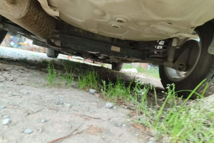 Used Chevrolet Aveo Sonic 2011 Sedan 1.4L Manual Transmission SE Chassis Rear