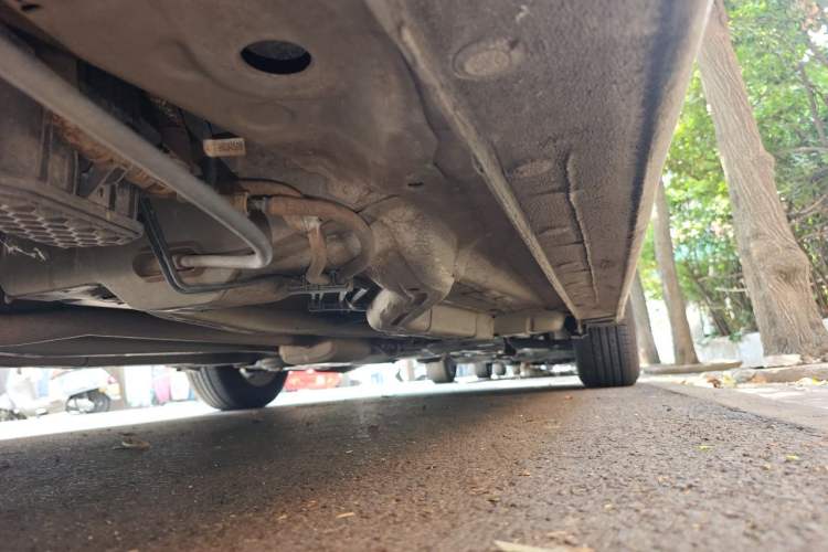 Used Chevrolet Aveo Sonic 2011 Sedan 1.4L MT SL Chassis Rear Right