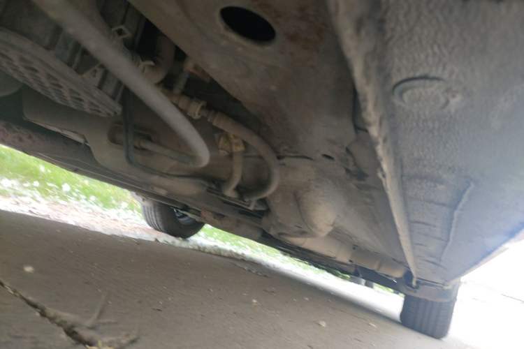 Used Chevrolet Aveo Sonic 2011 Sedan 1.4L MT SL Chassis Rear Right