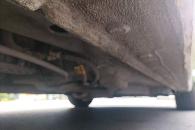 Used Chevrolet Aveo Sonic 2011 Hatchback 1.6L AT SX Chassis Rear Right