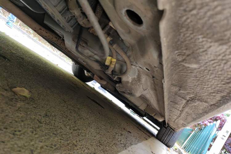 Used Chevrolet Aveo Sonic 2011 Sedan 1.4L MT SL Chassis Rear Right