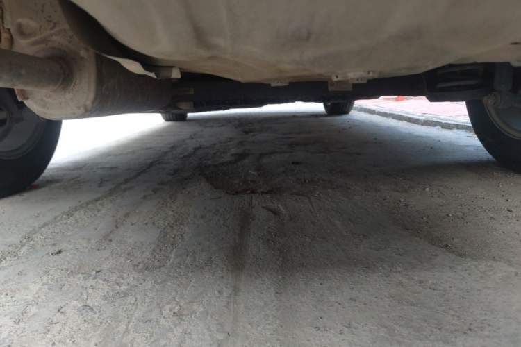 Used Chevrolet Aveo Sonic 2011 Sedan 1.4L MT SL Chassis Rear