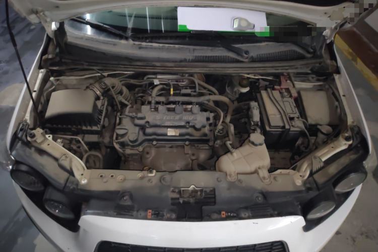 Used Chevrolet Aveo Sonic 2011 Sedan 1.4L MT SL Engine Bay