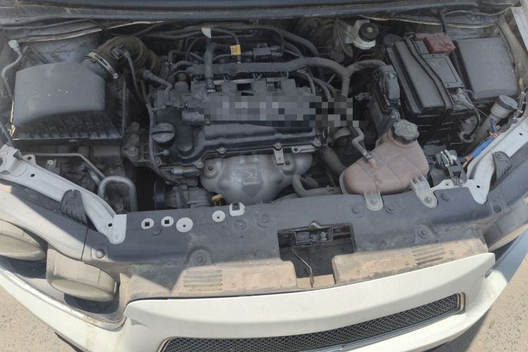 Used Chevrolet Aveo Sonic 2011 Sedan 1.4L MT SL Engine Bay