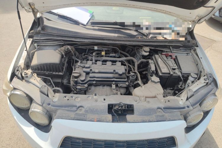 Used Chevrolet Aveo Sonic 2011 Sedan 1.4L MT SL Engine Bay