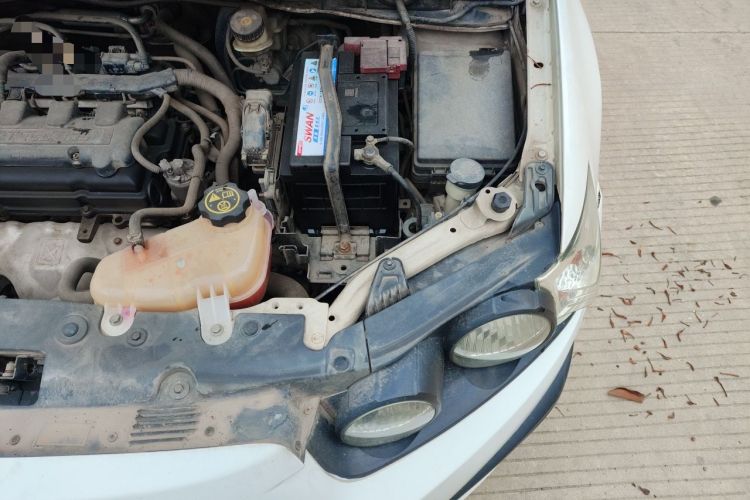 Used Chevrolet Aveo Sonic 2011 Sedan 1.4L MT SL Engine Bay Left
