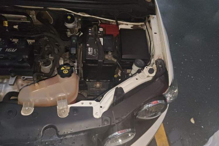 Used Chevrolet Aveo Sonic 2011 Hatchback 1.4L MT SL Engine Bay Left