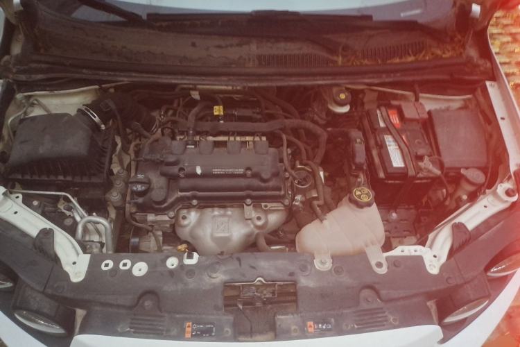 Used Chevrolet Aveo Sonic 2011 Sedan 1.4L MT SL Engine Bay