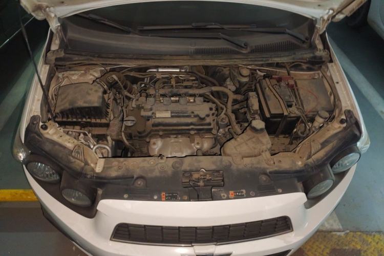 Used Chevrolet Aveo Sonic 2011 Sedan 1.4L MT SL Engine Bay