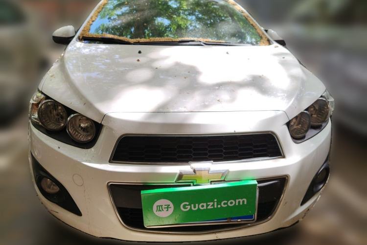 Used Chevrolet Aveo Sonic 2011 Sedan 1.4L Manual Transmission SE Front