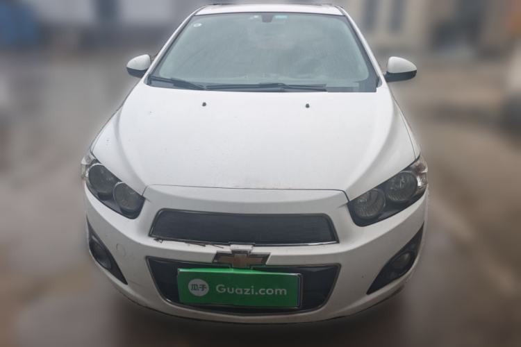 Used Chevrolet Aveo Sonic 2011 Sedan 1.6L Automatic SX Front