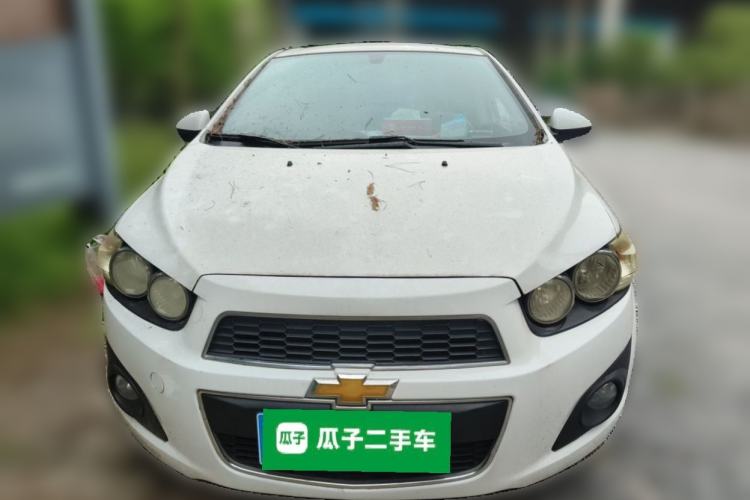 Used Chevrolet Aveo Sonic 2011 Sedan 1.4L Manual Transmission SE Front