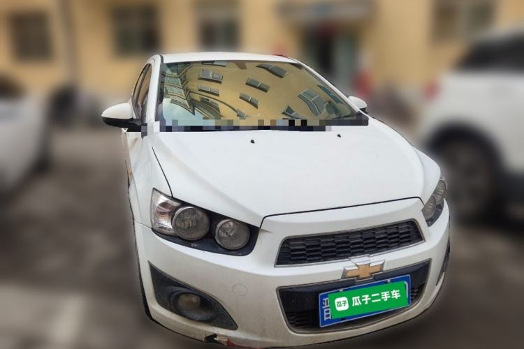 Used Chevrolet Aveo Sonic 2011 Sedan 1.6L Manual Transmission SX Front Right 45 Deg