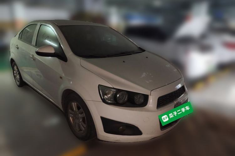 Used Chevrolet Aveo Sonic 2011 Sedan 1.4L MT SL Front Right 45 Deg