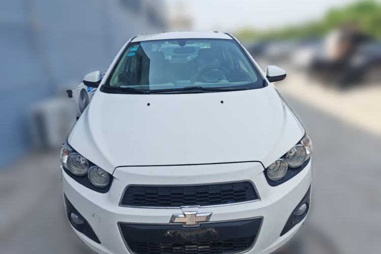 Used Chevrolet Aveo Sonic 2011 Sedan 1.4L Manual Transmission SE Front