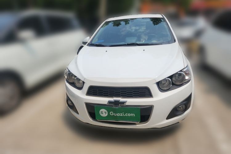 Used Chevrolet Aveo Sonic 2011 Sedan 1.4L Manual Transmission SE Front