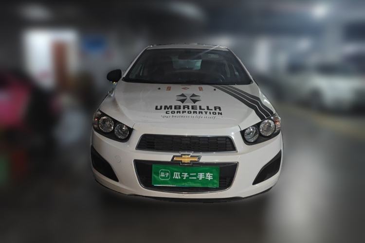 Used Chevrolet Aveo Sonic 2011 Sedan 1.4L MT SL Front