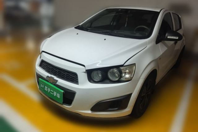 Used Chevrolet Aveo Sonic 2011 Hatchback 1.4L MT SE