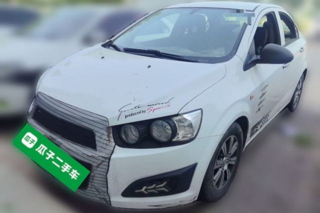 Used Chevrolet Aveo Sonic 2011 Sedan 1.4L MT SL