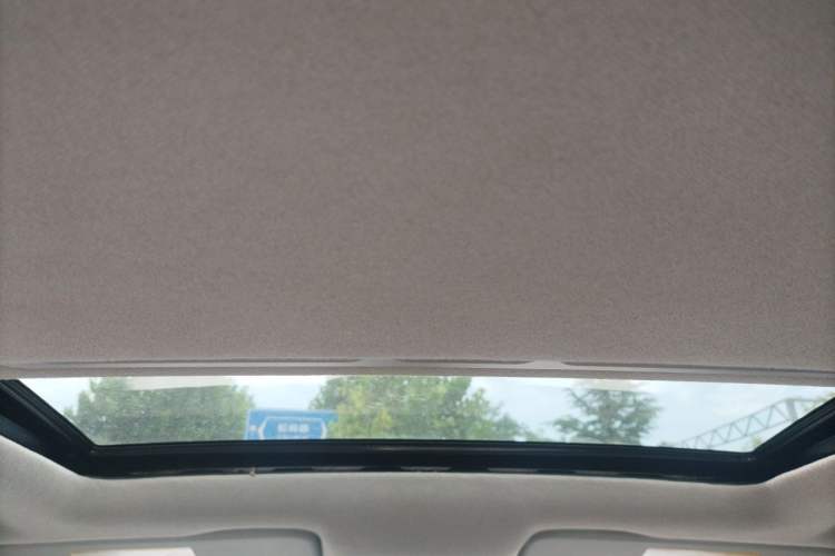 Used Chevrolet Aveo Sonic 2011 Hatchback 1.6L AT SX Headliner