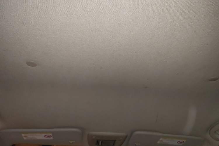 Used Chevrolet Aveo Sonic 2011 Sedan 1.4L Manual Transmission SE Headliner