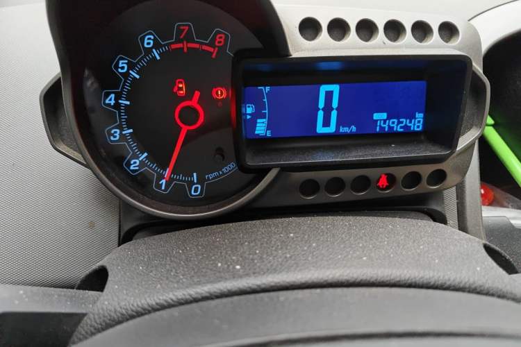 Used Chevrolet Aveo Sonic 2011 Sedan 1.4L MT SL Instrument Cluster