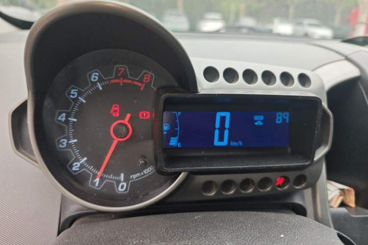 Used Chevrolet Aveo Sonic 2011 Sedan 1.4L MT SL Instrument Cluster