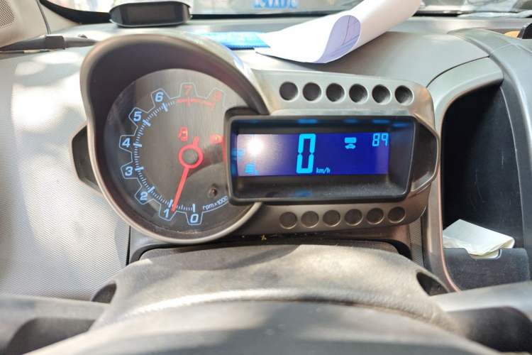 Used Chevrolet Aveo Sonic 2011 Sedan 1.4L MT SL Instrument Cluster