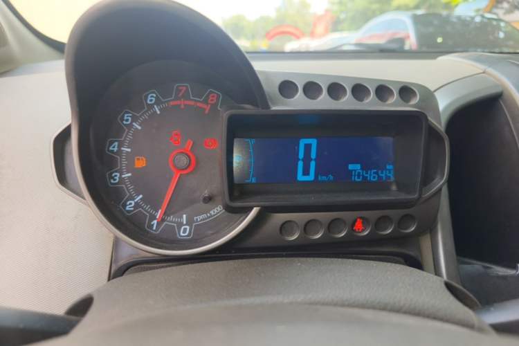 Used Chevrolet Aveo Sonic 2011 Sedan 1.4L MT SL Instrument Cluster
