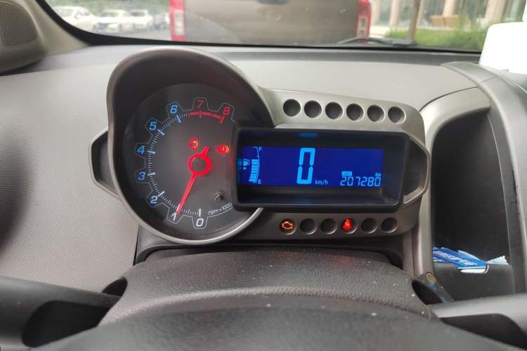 Used Chevrolet Aveo Sonic 2011 Sedan 1.4L MT SL Instrument Cluster