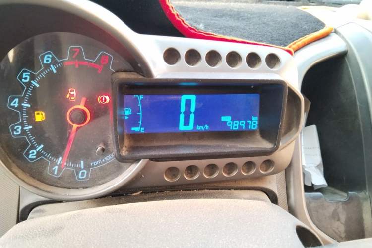 Used Chevrolet Aveo Sonic 2011 Sedan 1.4L MT SL Instrument Cluster