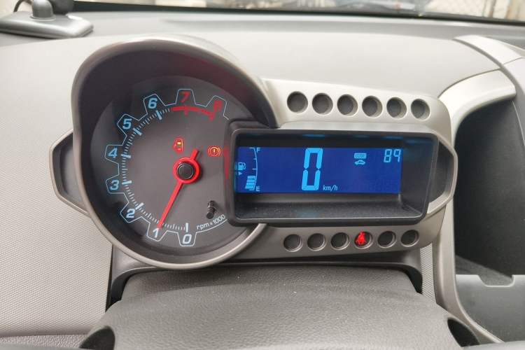 Used Chevrolet Aveo Sonic 2011 Sedan 1.4L MT SL Instrument Cluster