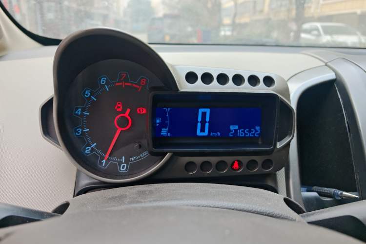 Used Chevrolet Aveo Sonic 2011 Sedan 1.4L MT SL Instrument Cluster