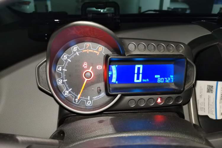 Used Chevrolet Aveo Sonic 2011 Sedan 1.4L MT SL Instrument Cluster