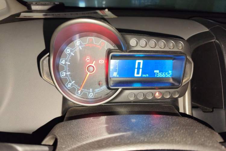 Used Chevrolet Aveo Sonic 2011 Sedan 1.4L MT SL Instrument Cluster