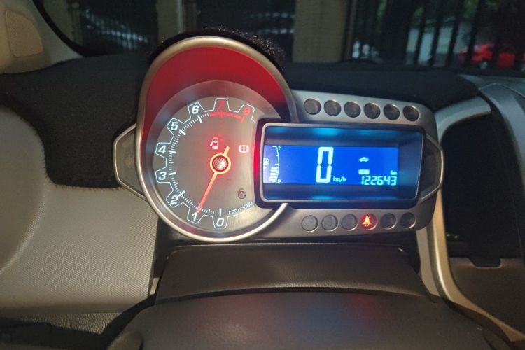 Used Chevrolet Aveo Sonic 2011 Hatchback 1.4L MT SL Instrument Cluster