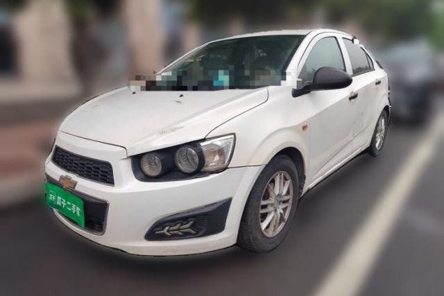 Used Chevrolet Aveo Sonic 2011 Sedan 1.4L MT SL