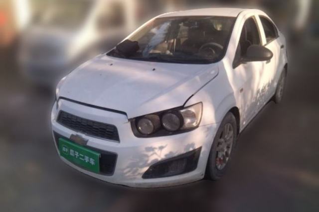 Used Chevrolet Aveo Sonic 2011 Sedan 1.4L MT SL