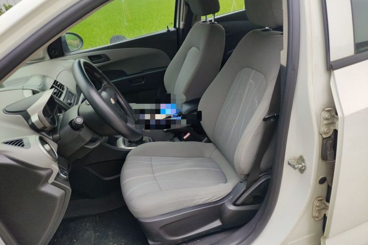 Used Chevrolet Aveo Sonic 2011 Sedan 1.4L MT SL Left Front Seat