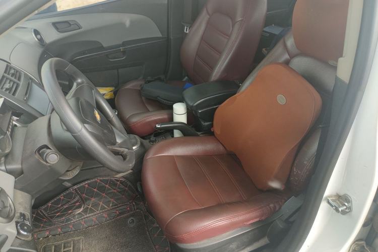 Used Chevrolet Aveo Sonic 2011 Sedan 1.4L MT SL Left Front Seat
