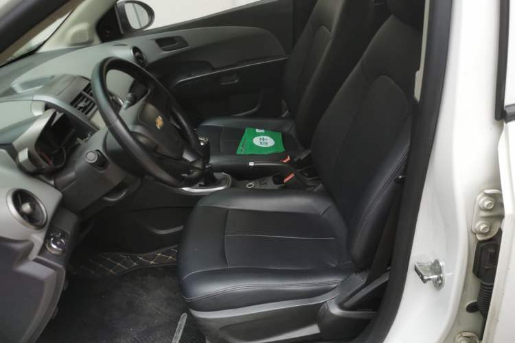 Used Chevrolet Aveo Sonic 2011 Sedan 1.4L MT SL Left Front Seat