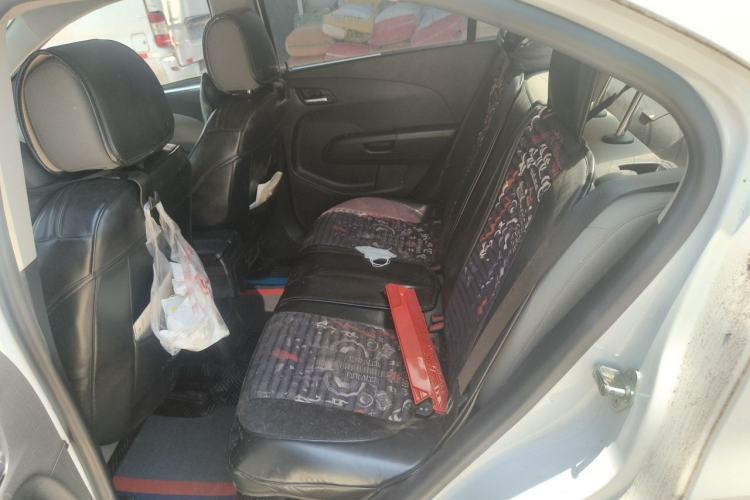 Used Chevrolet Aveo Sonic 2011 Sedan 1.4L MT SL Left Rear Seat