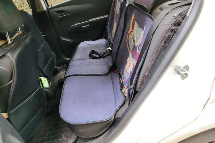 Used Chevrolet Aveo Sonic 2011 Sedan 1.4L MT SL Left Rear Seat